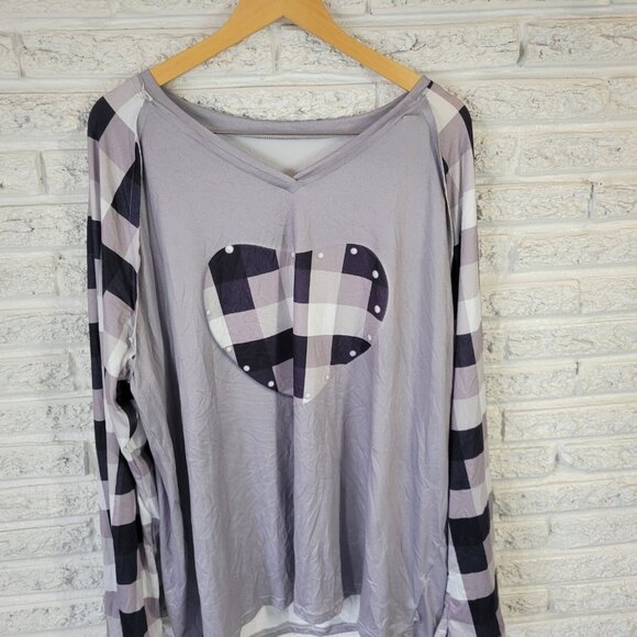 Womens Top 4XL Plus Tee Long Sleeve Heart Gray Poly Blend Reverse Stitch NOV102E - Picture 3 of 8